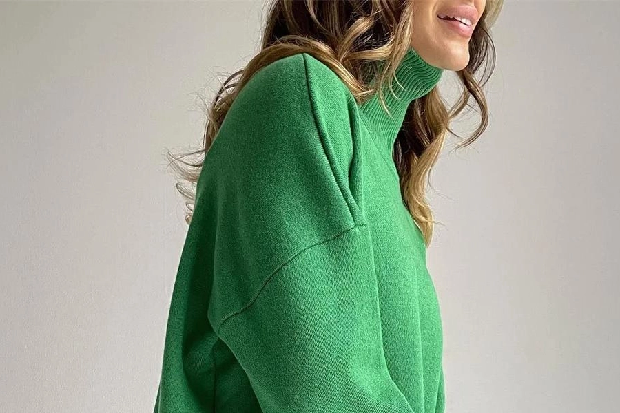 women's relaxed fit turtleneck pullover